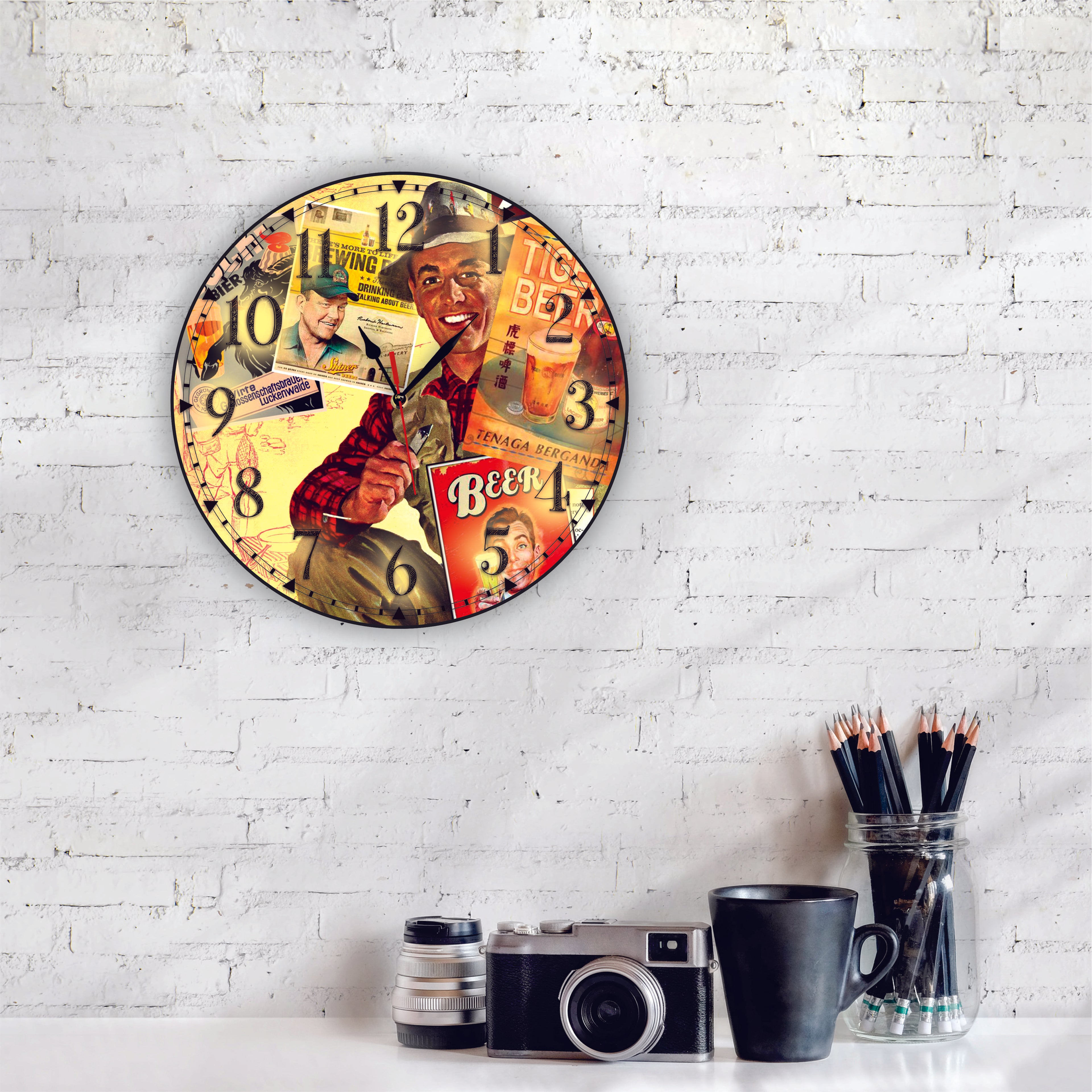 RELOJ BEER COLLAGE