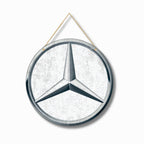ESCUDO MERCEDES BENZ
